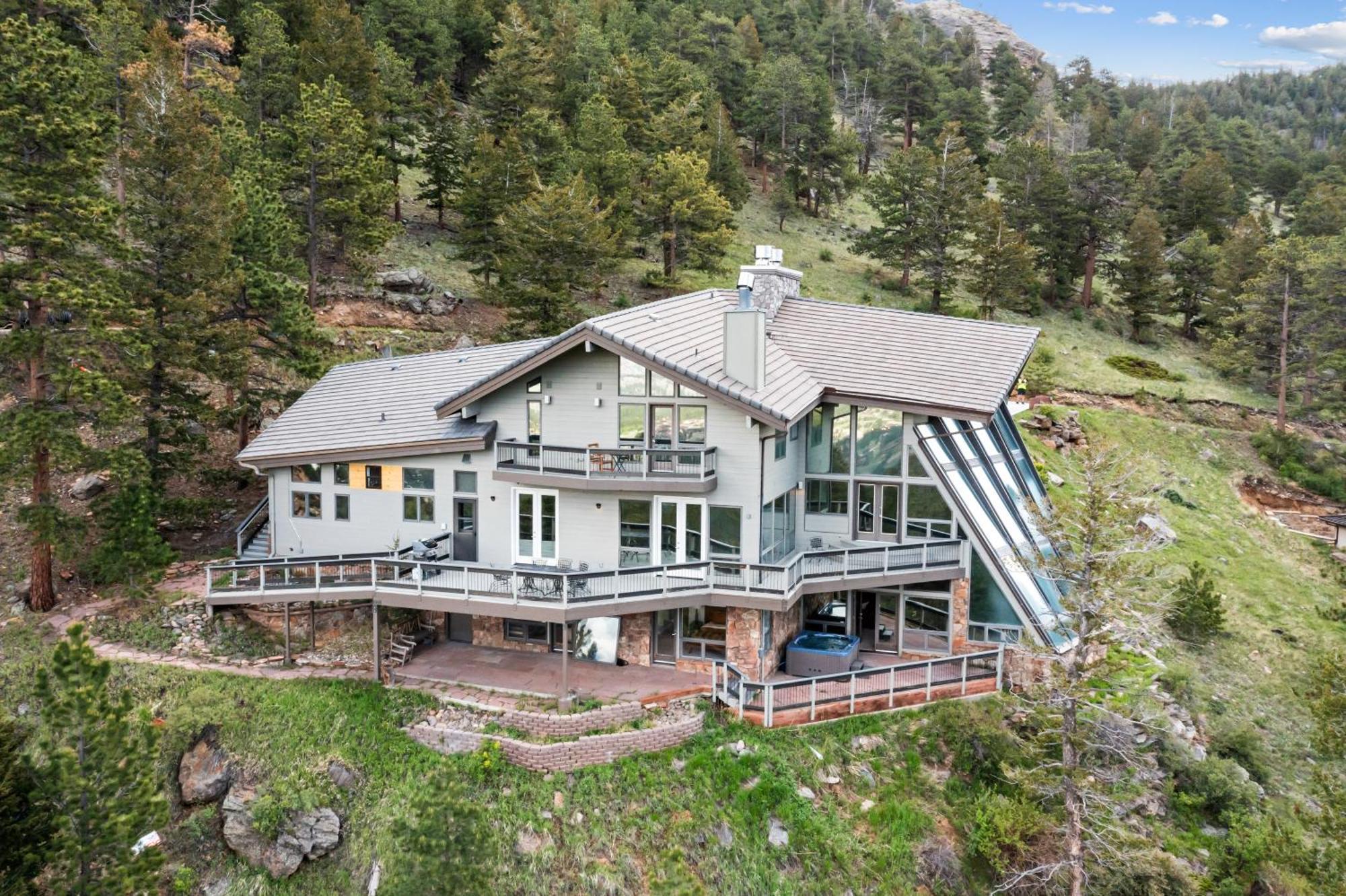 Casa De Cristal-Epic Views-Hottub-Sauna-Sleeps 10-Luxury Linens-Stocked Kitchen Estes Park Exterior photo